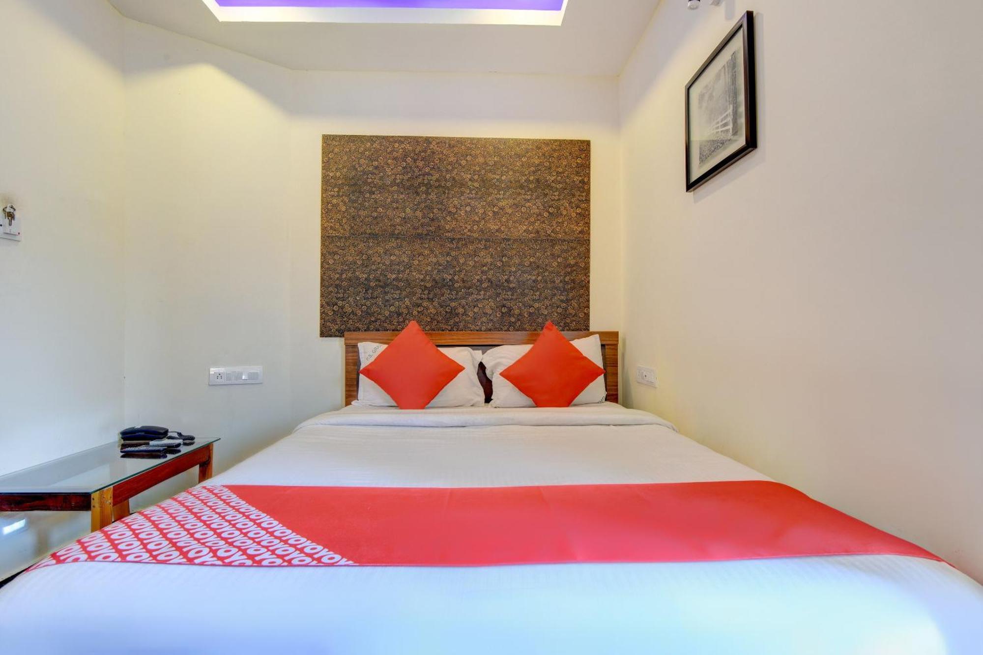 Hotel O P S Grand Port Blair Esterno foto