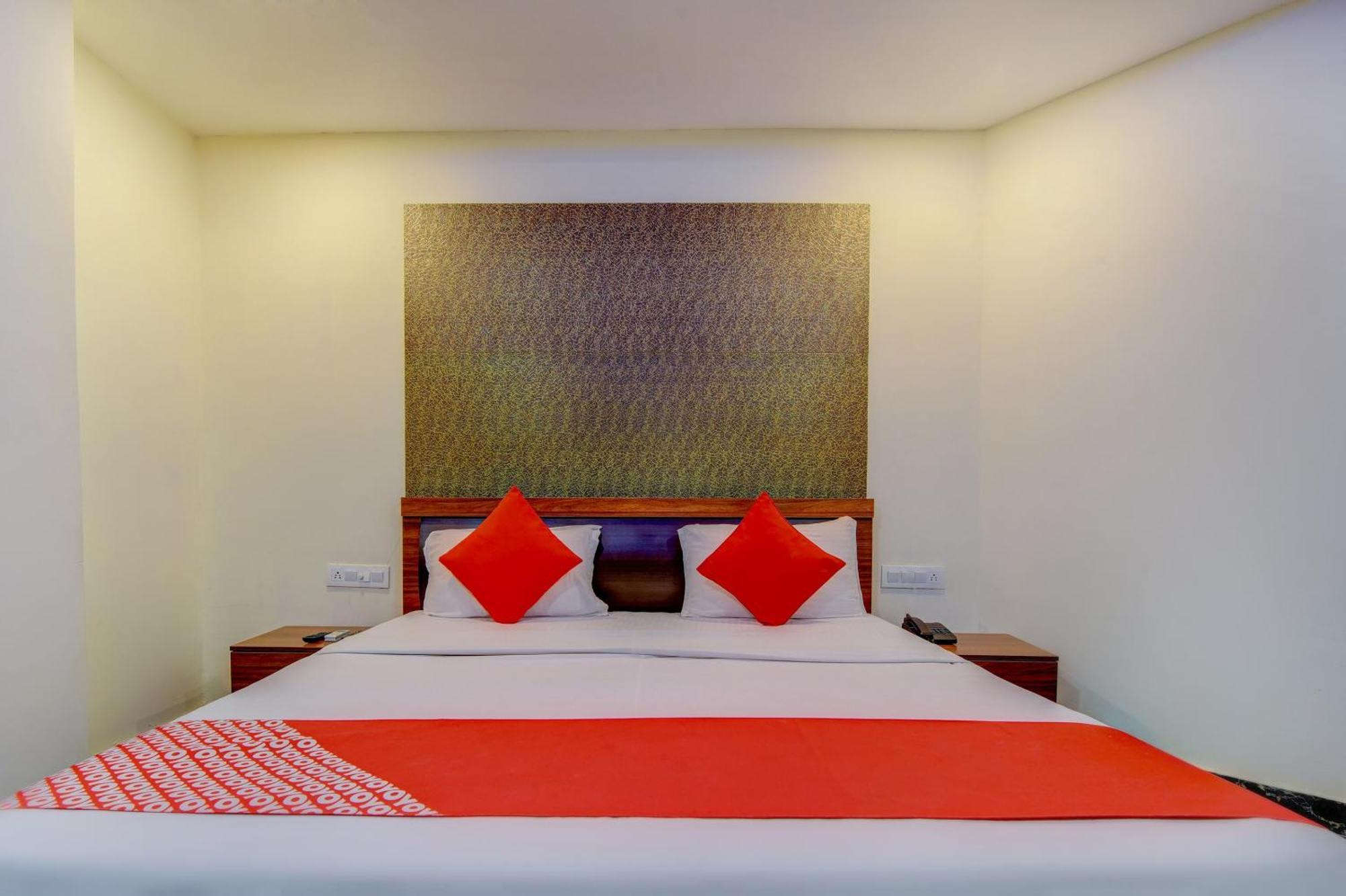 Hotel O P S Grand Port Blair Esterno foto