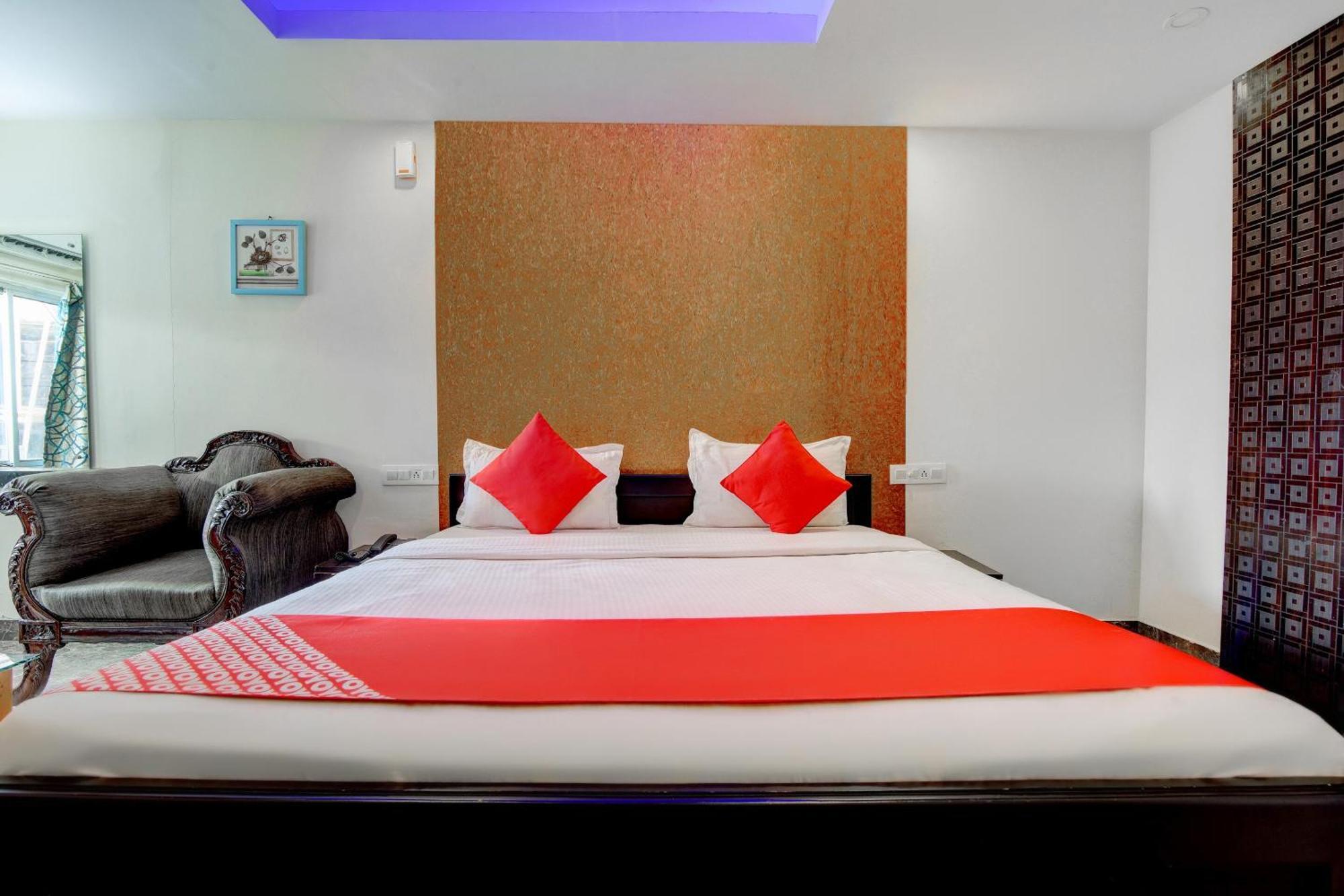 Hotel O P S Grand Port Blair Esterno foto
